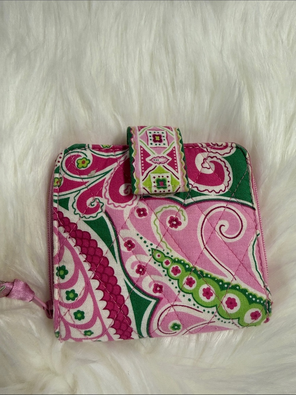 Vera Bradley Pink & Green Paisley Quilted Shoulder Bag with Matching Wallet - Picture 10 of 16